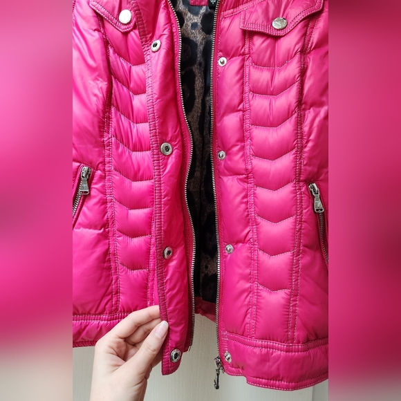 Guess Puffer Jacket - Picture 6 of 10